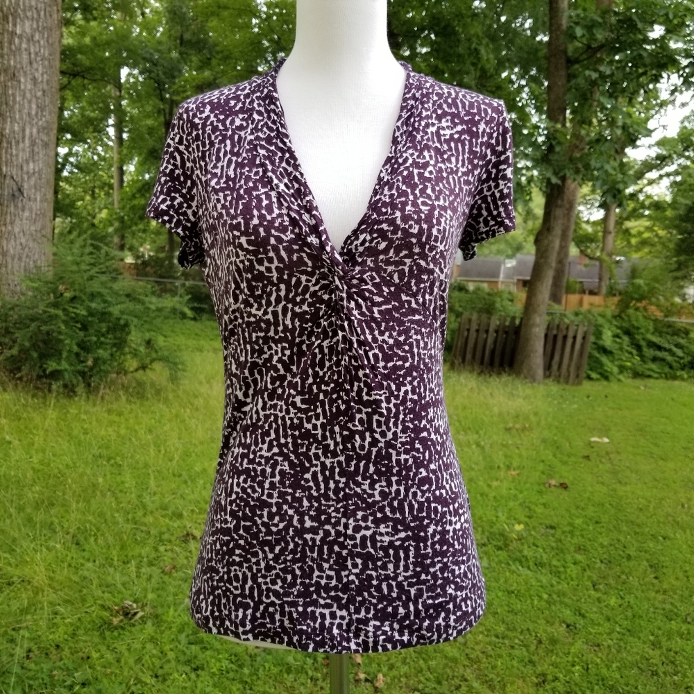 Banana Republic V-neck Purple Abstract Print Top XS - Picture 2 of 10